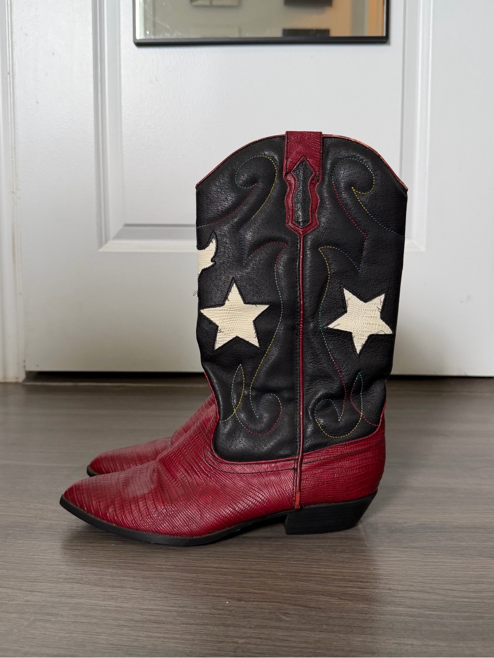 Leather Collection Black and Red Star Western Boot Cowboy Cowgirl Boot Colourful